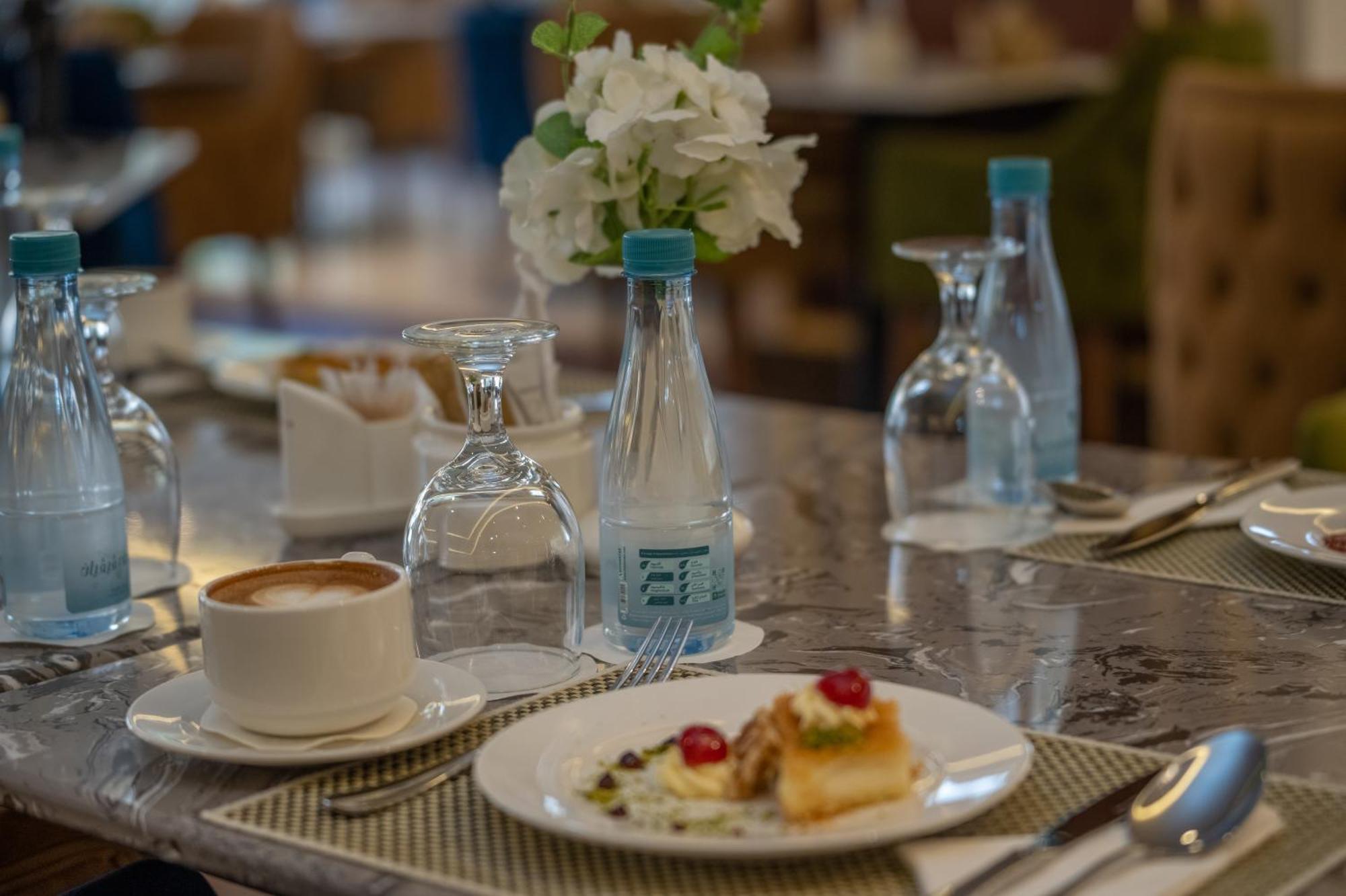 Rosemond Al Hamra Hotel Djedda Buitenkant foto